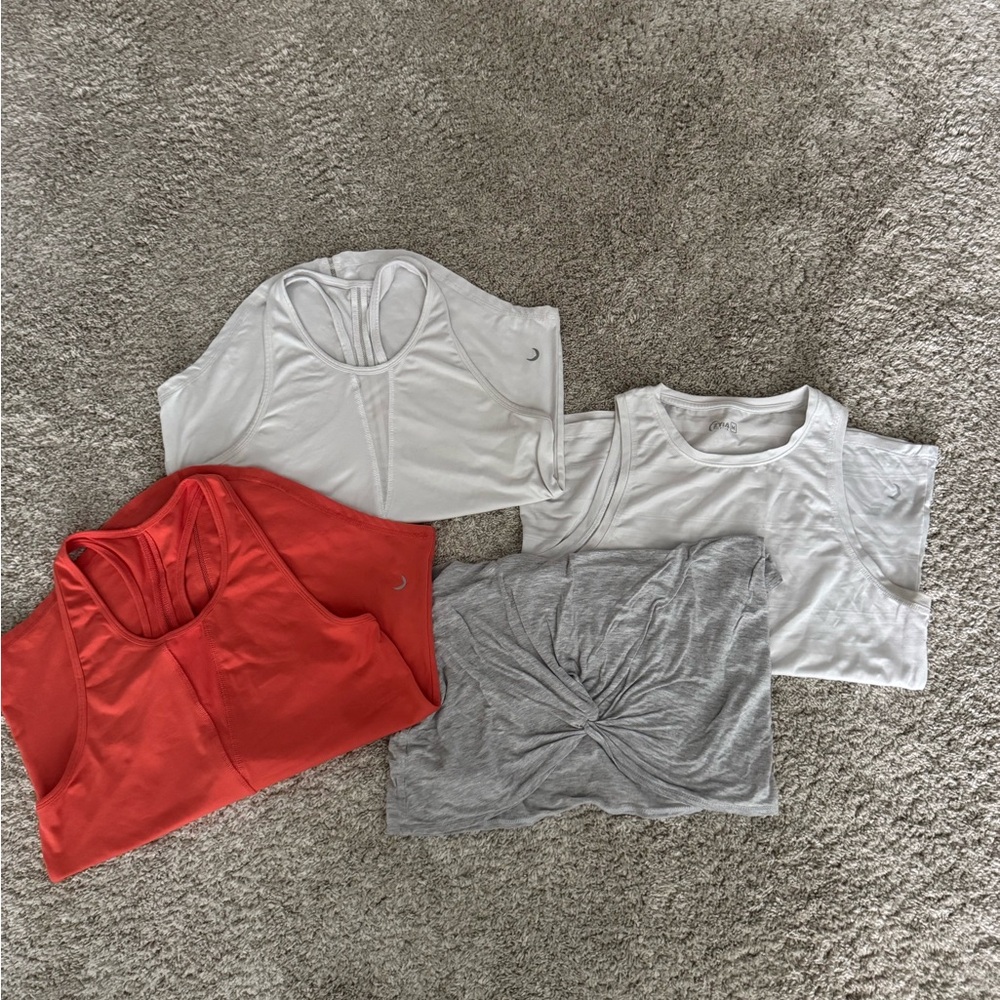 Zyia Active Tank Lot